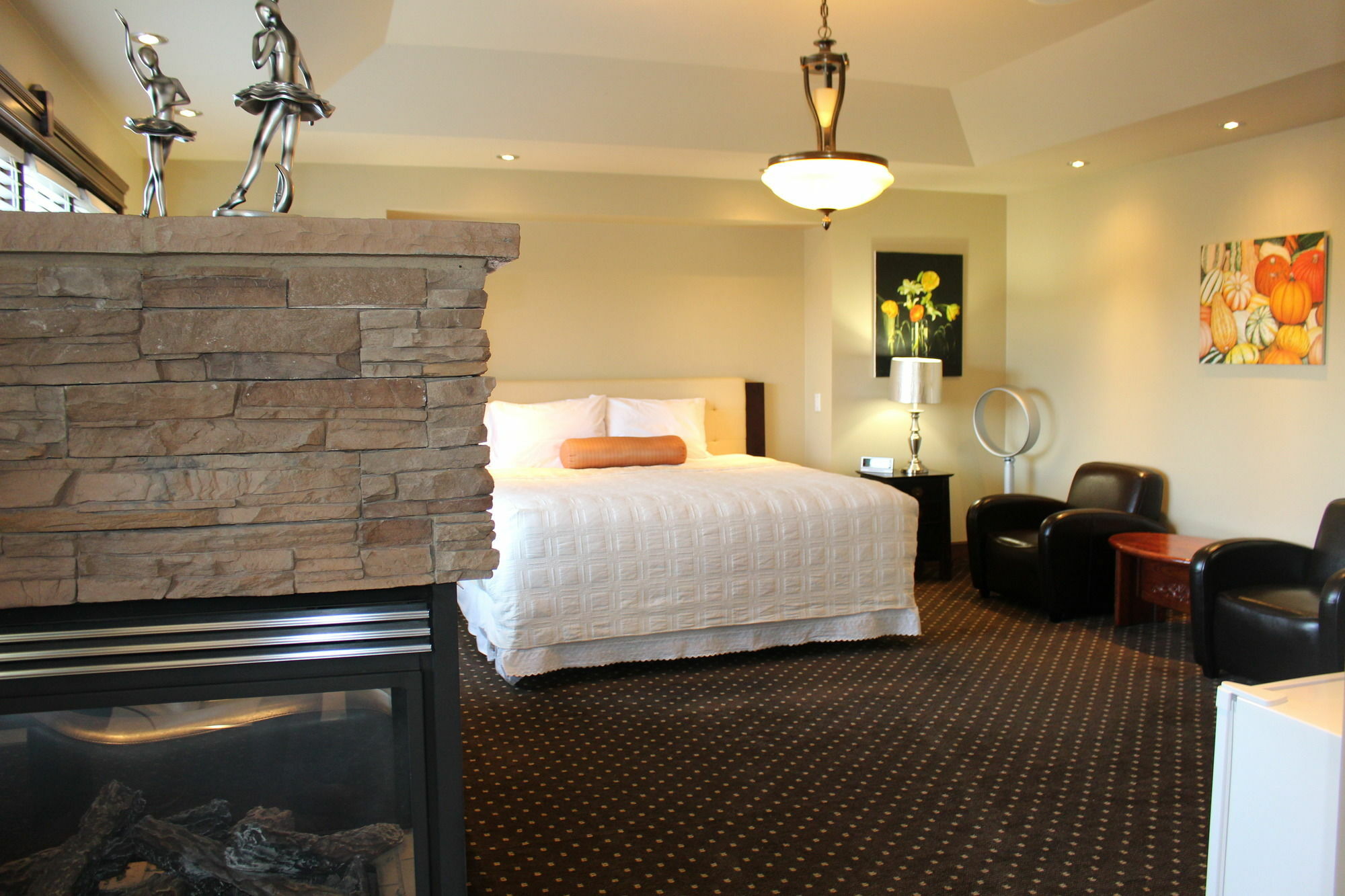 Westmount River Inn YYC Exterior foto